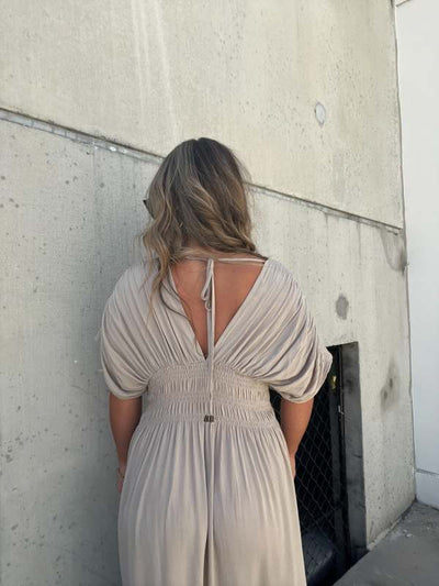Aria™ - Luftiges Maxi-Wickelkleid mit Seitenschlitz