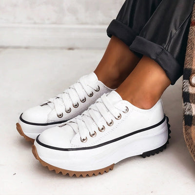 Elina : Bequeme Schuhe mit Dickem Absatz
